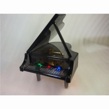 日本进口Sankyo18音水晶钢琴彩灯八音盒音乐盒创意生日结婚礼物送男女生