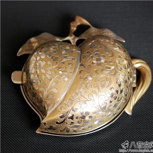 瑞士THORENS多能仕18音手工金属雕刻心形八音盒音乐盒 绝版收藏