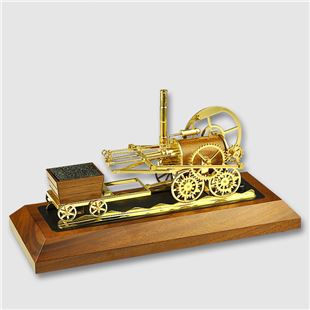 日本进口Sankyo18音合金火车头八音盒音乐盒 创意送女友生日礼物品 